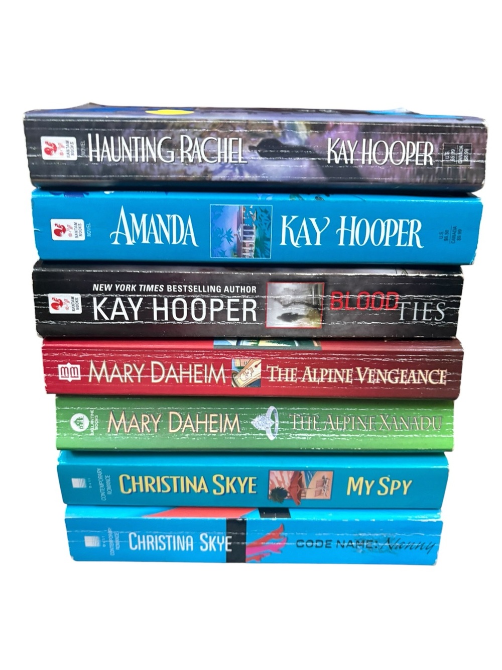 Lot of 7 Mystery Fiction Books Kay Hooper Mary Daheim Christina Skye